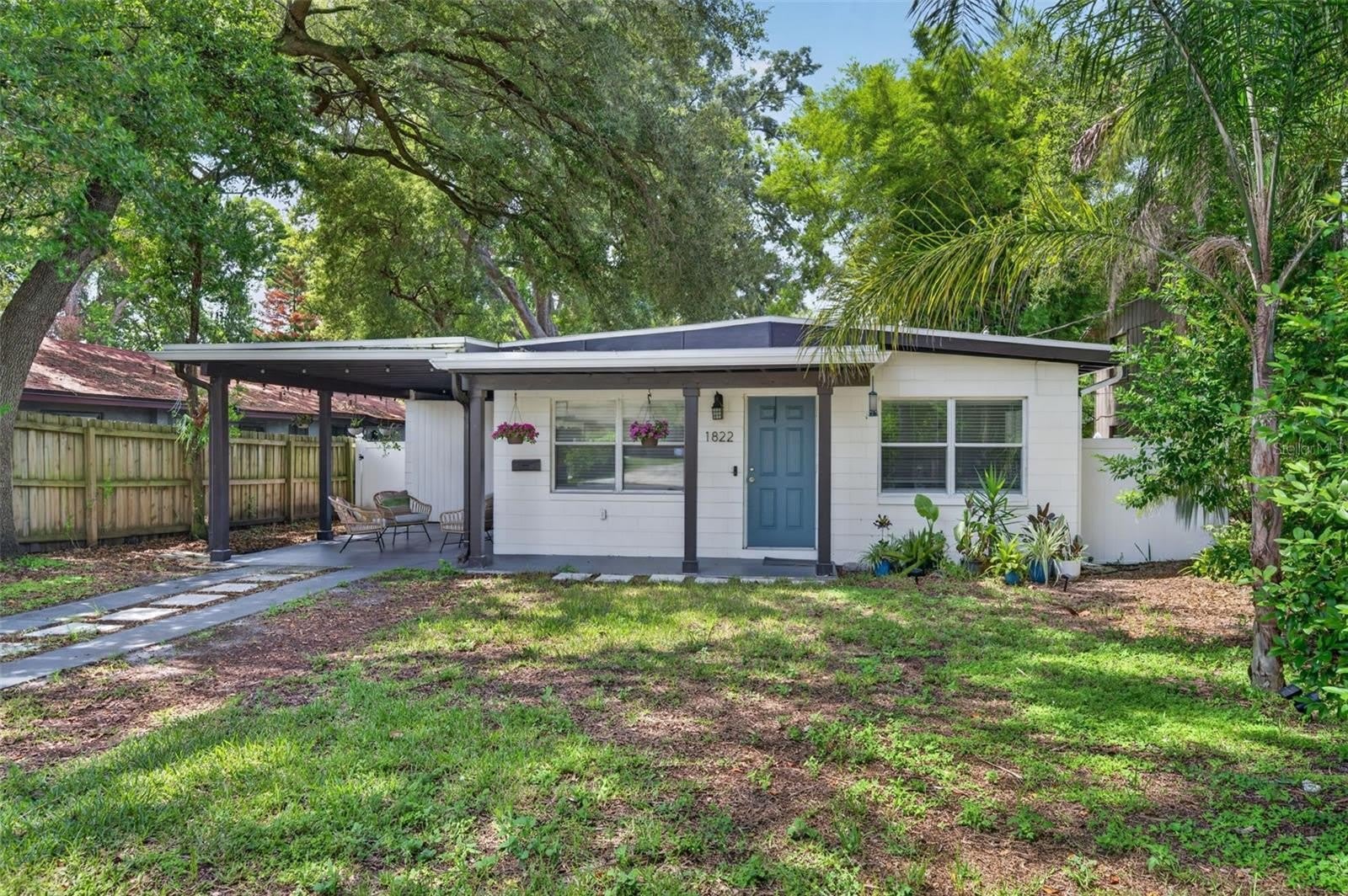 1822 CANTON Street – photo 3