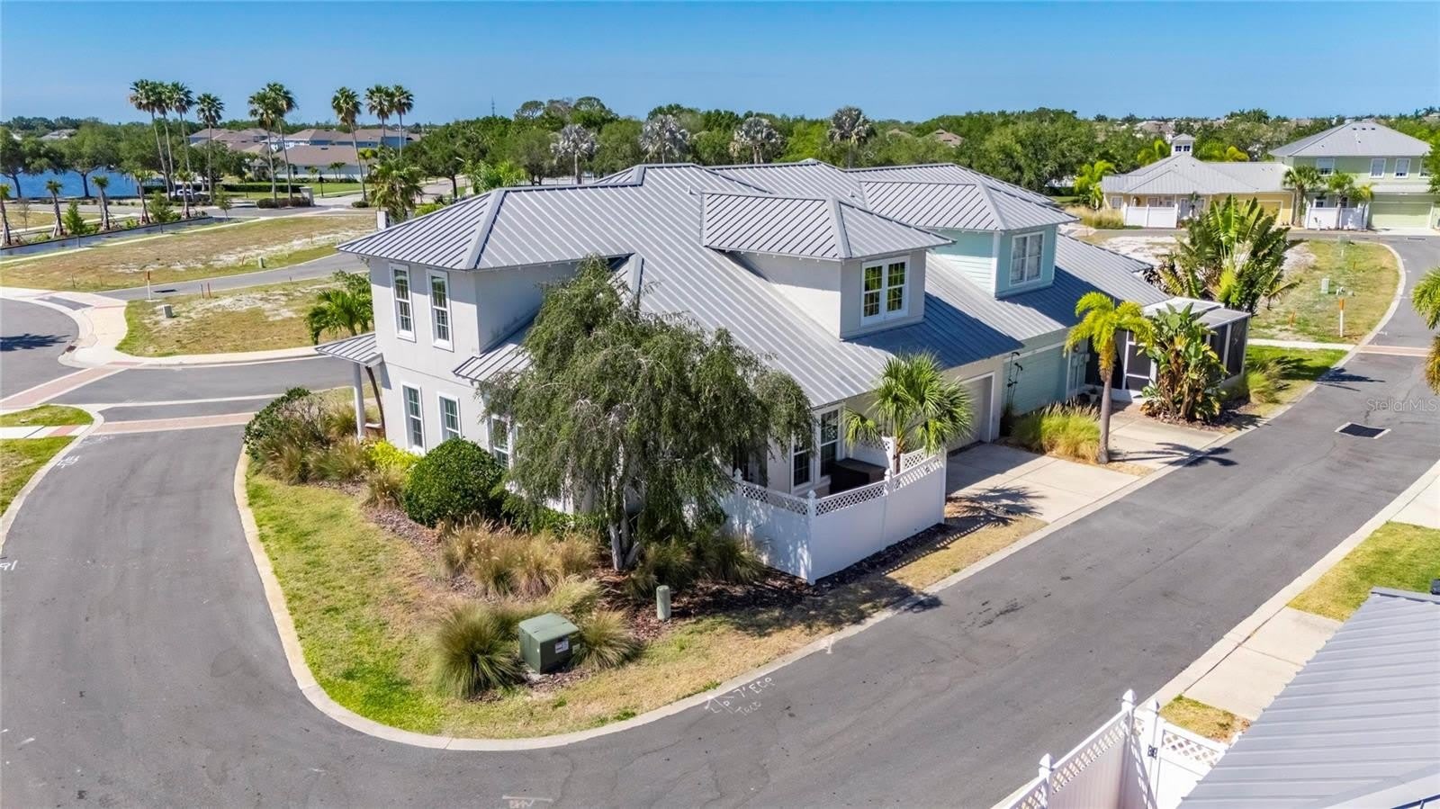 5536 LUMINAR POINTE Lane – photo 2