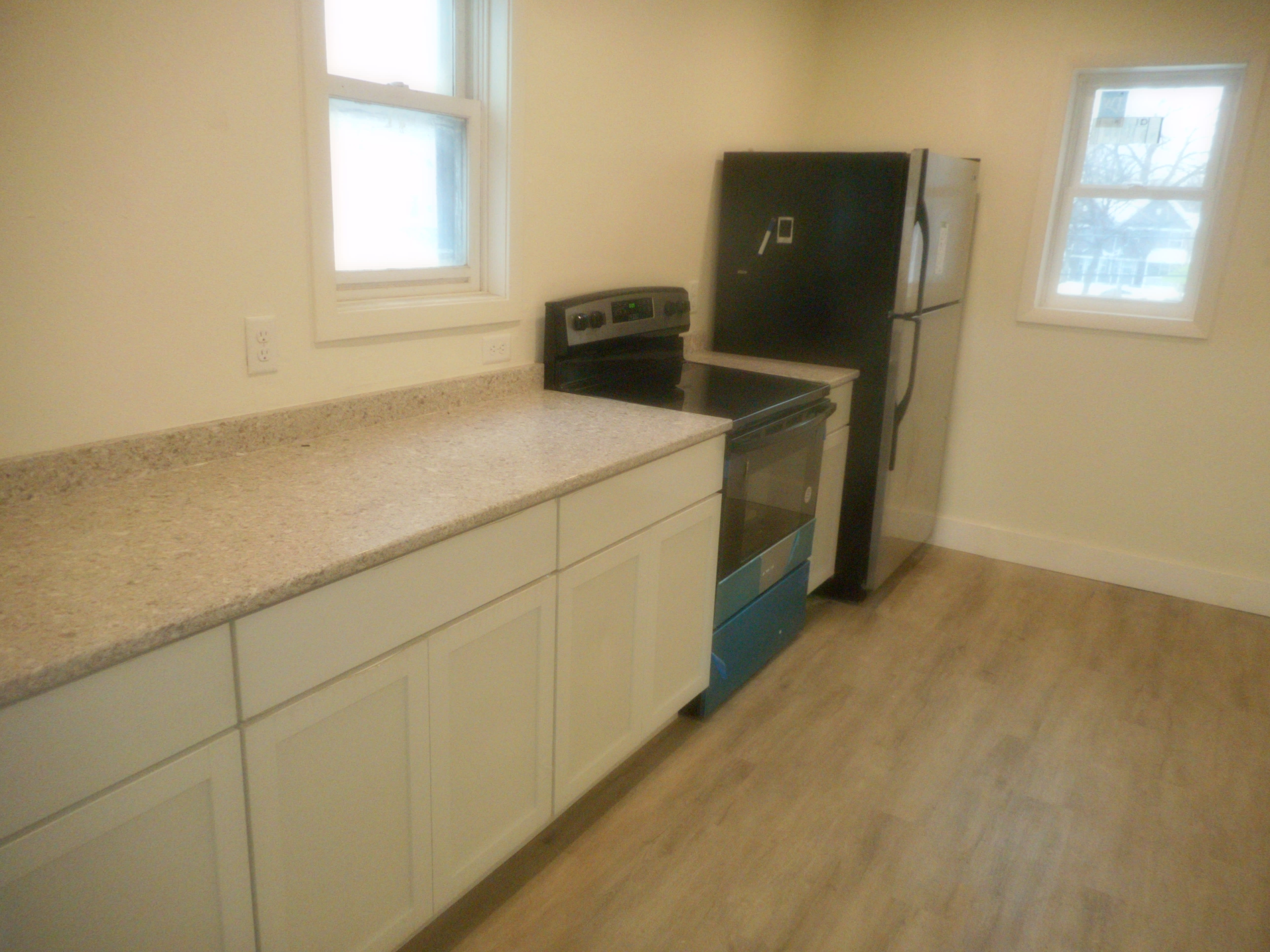1912 15th Ave S – photo 2
