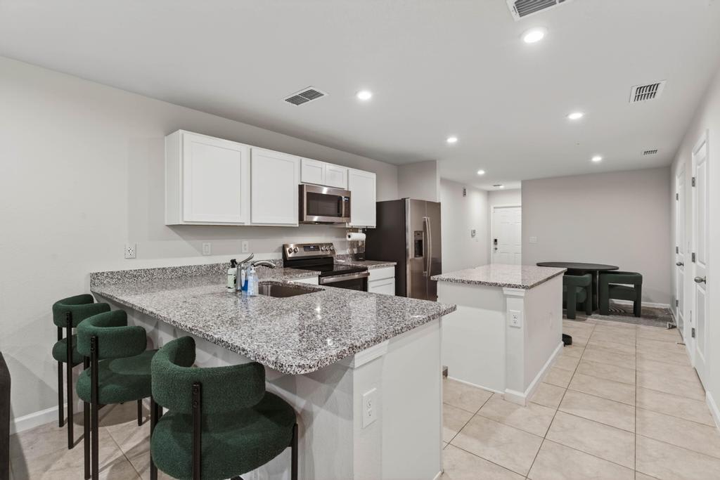 2528 Sadler Trace Way – photo 3