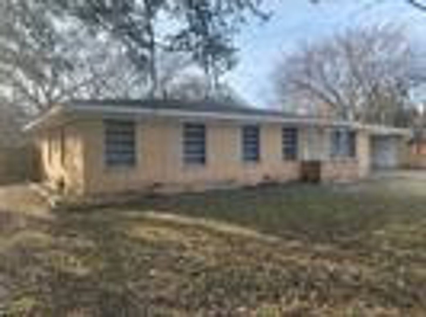 2408 Lake Air Dr – photo 2