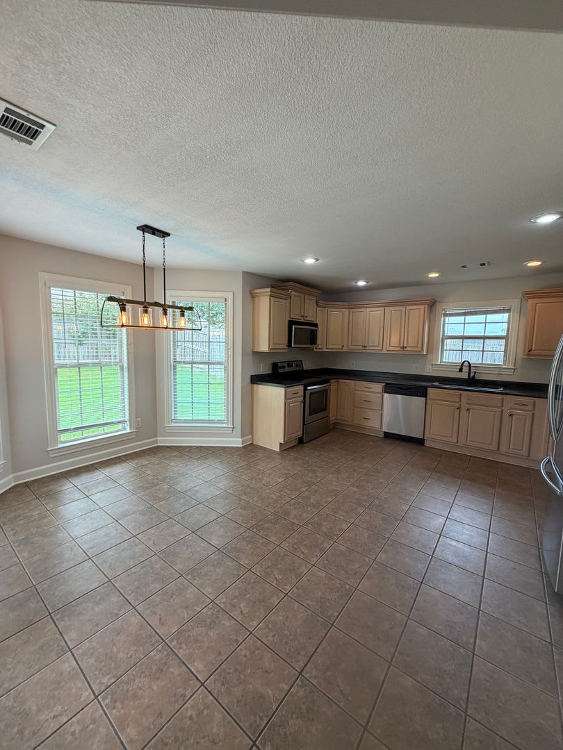 4 Bedroom Home In Sage Meadows – photo 4