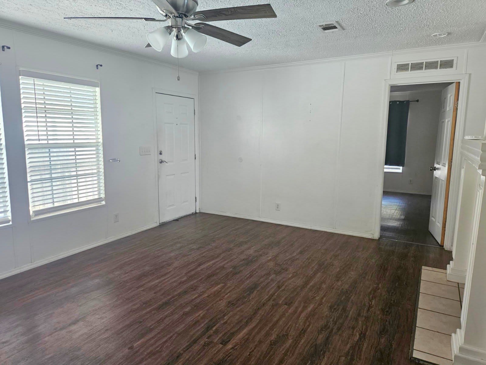 5917 14th St. W – photo 4