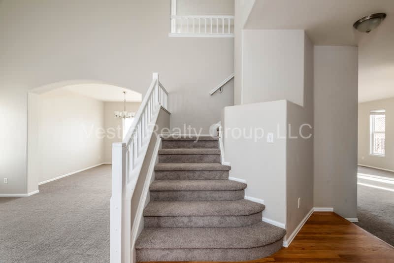 5193 South Liverpool Way – photo 3