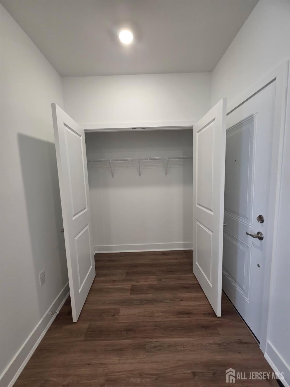 29212 Radford Court – photo 4