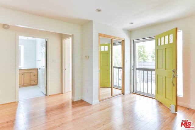 653 Vernon Ave – photo 4