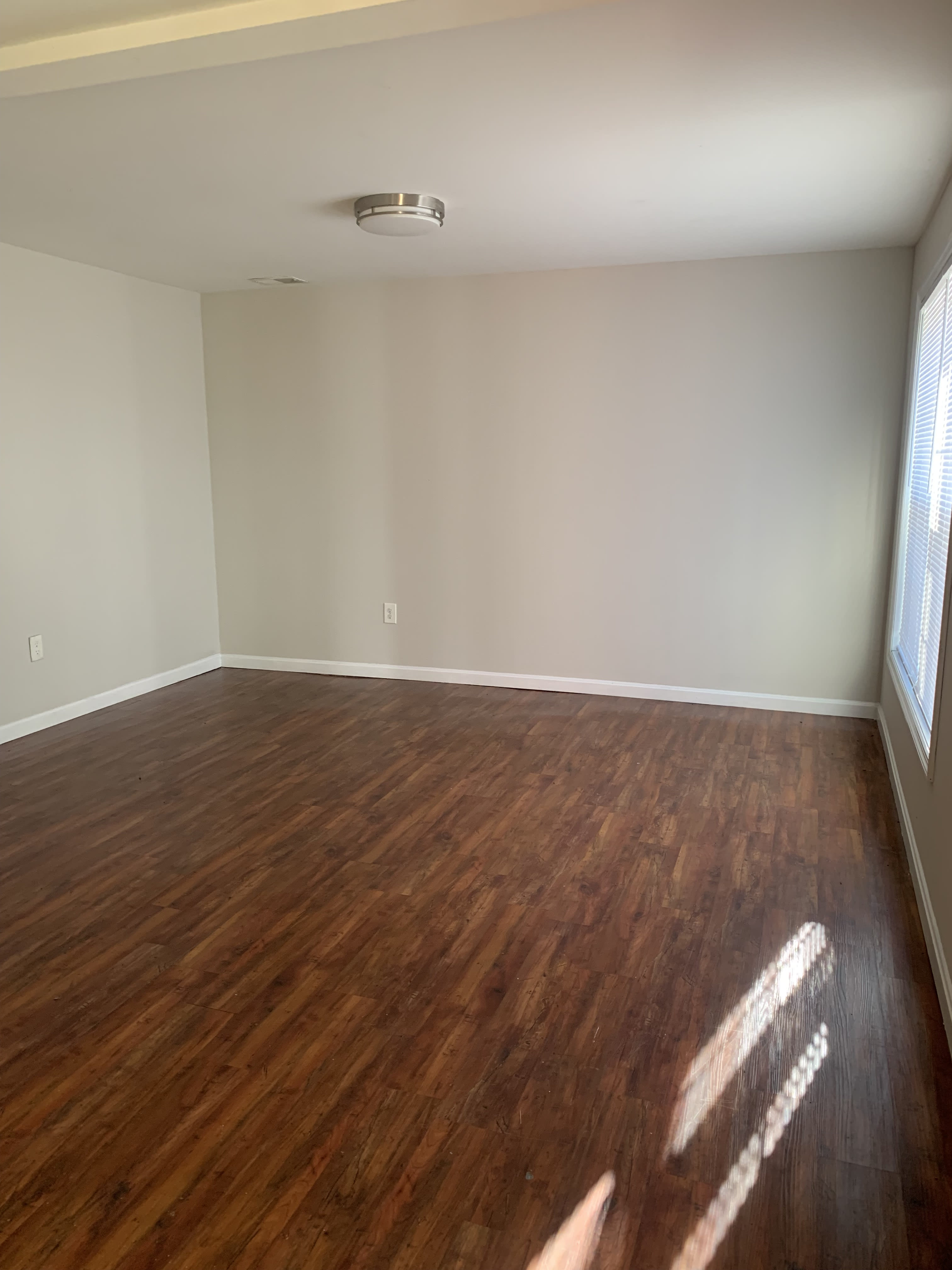 726 Ohio Pike – photo 3