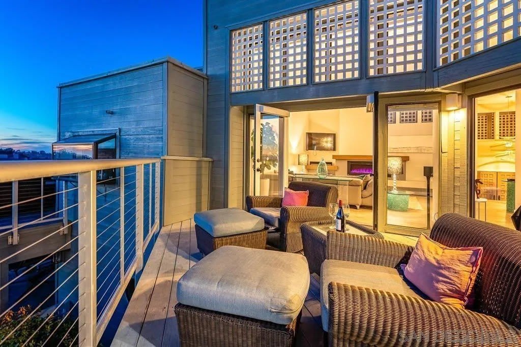 1060 America Way – photo 2