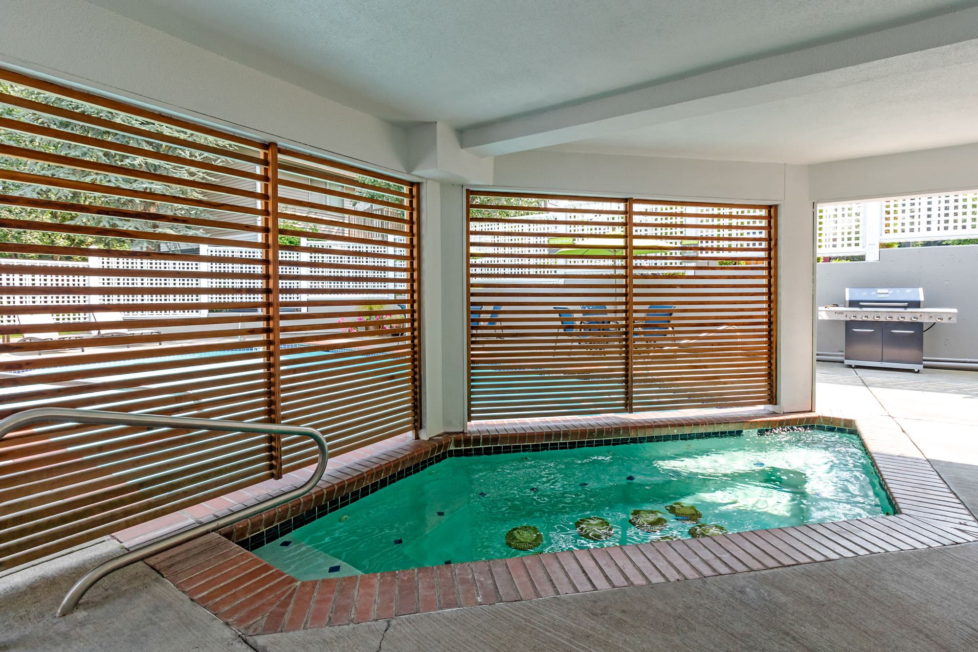 Westhaven Apartments – photo 2