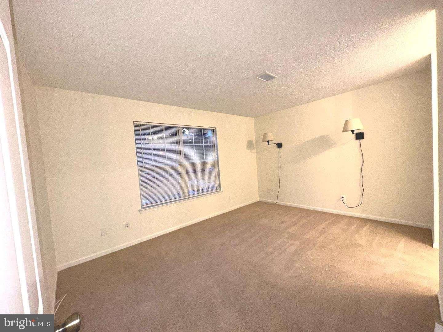 12103 GREENWOOD Court – photo 5