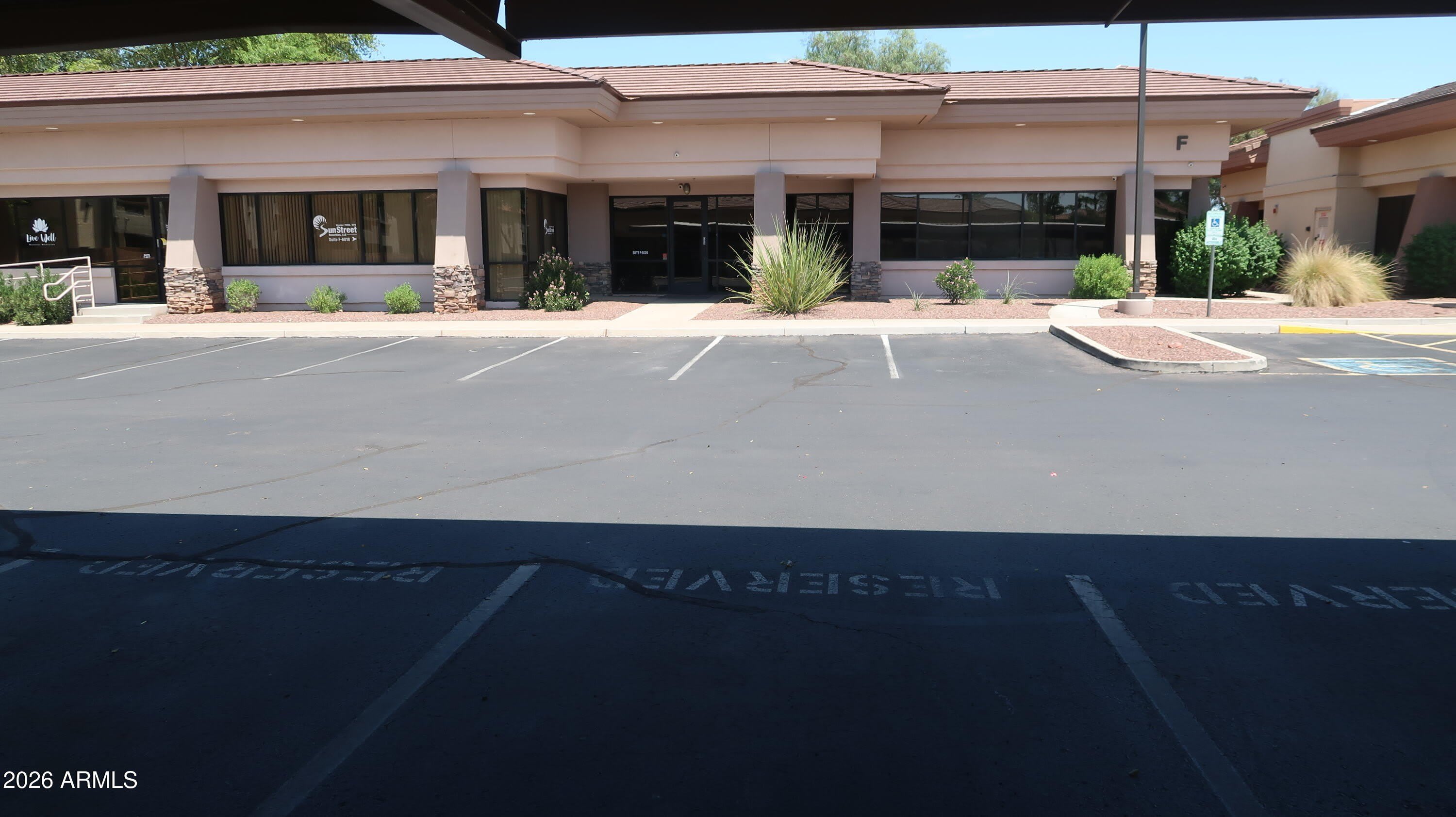 10320 W MCDOWELL Road – photo 5