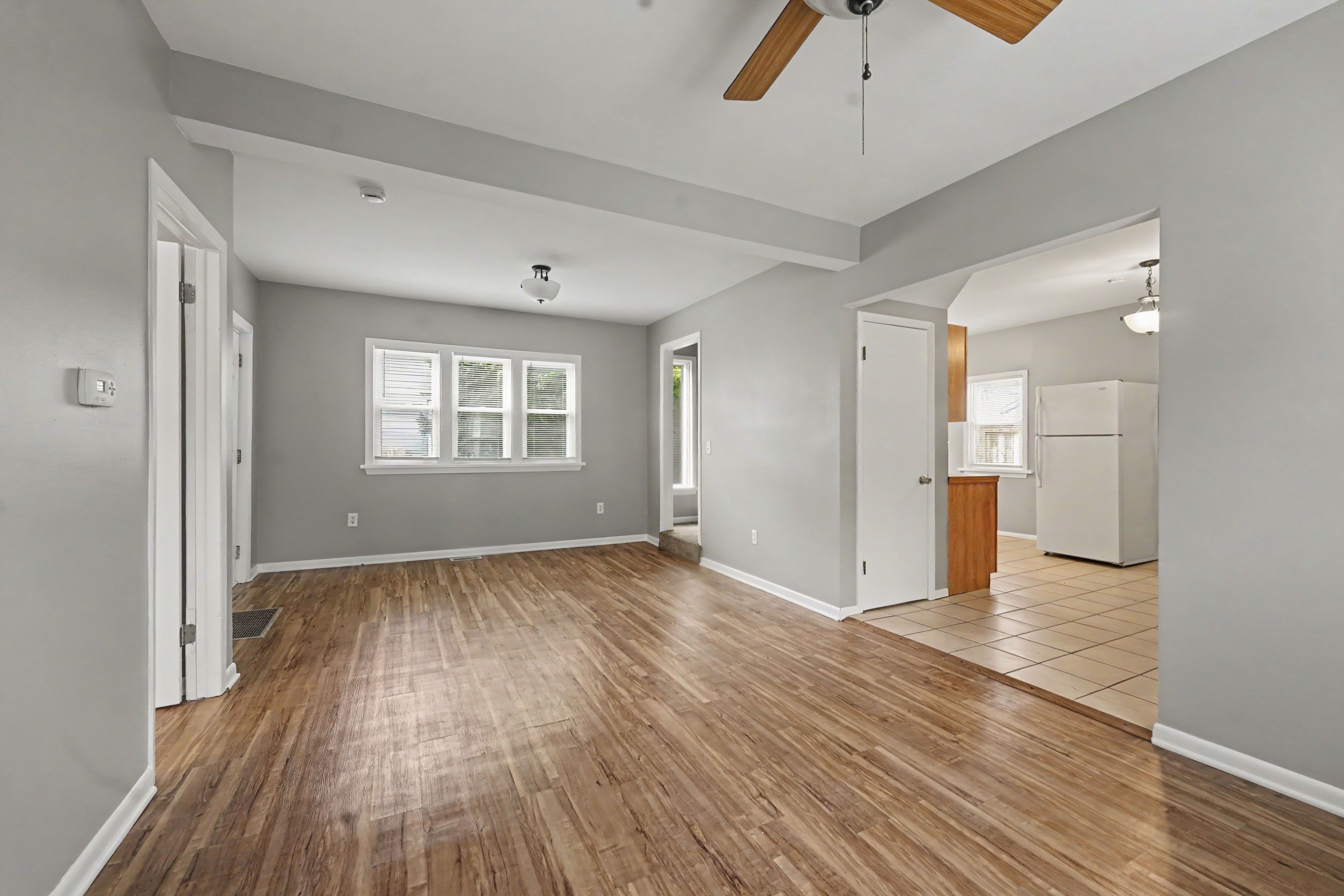 23 Mack Ave NE – photo 4