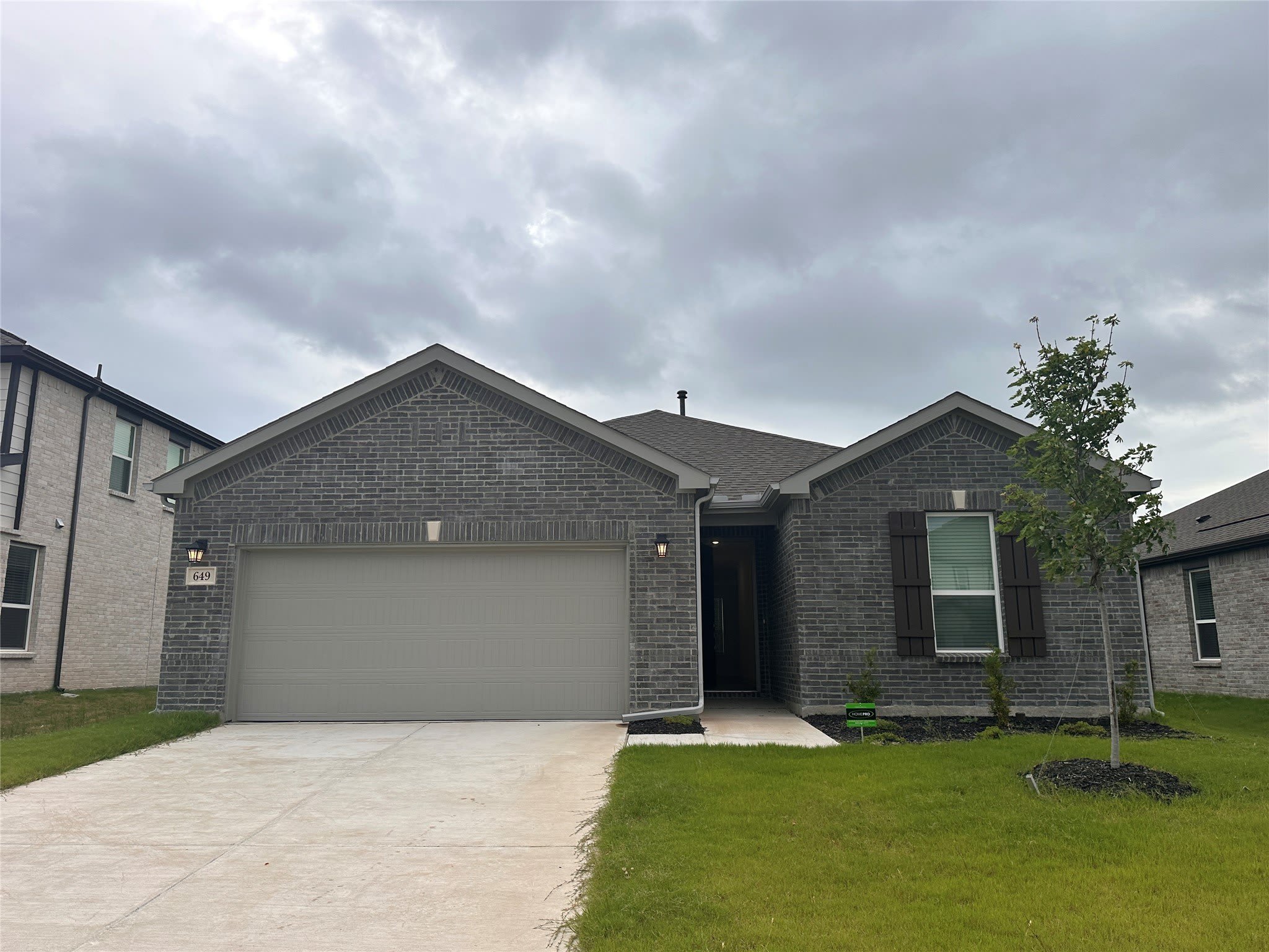 649 Saxony Drive – photo 1