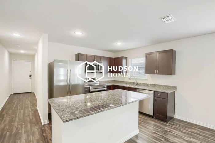 121 Hesed Street – photo 5
