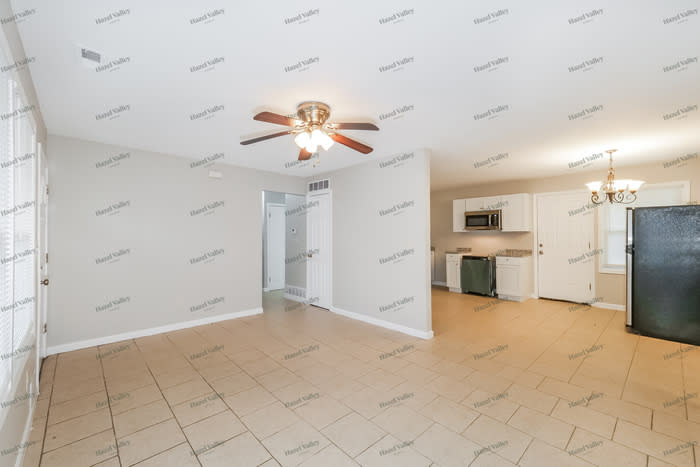 11426 Palmer Avenue – photo 5