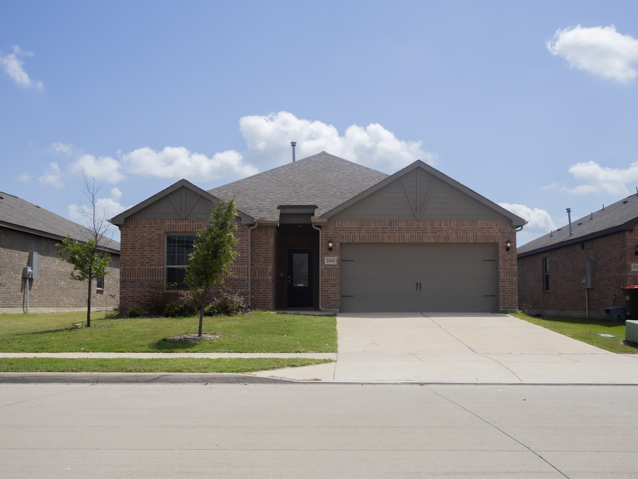 2100 Penaflor Drive – photo 1