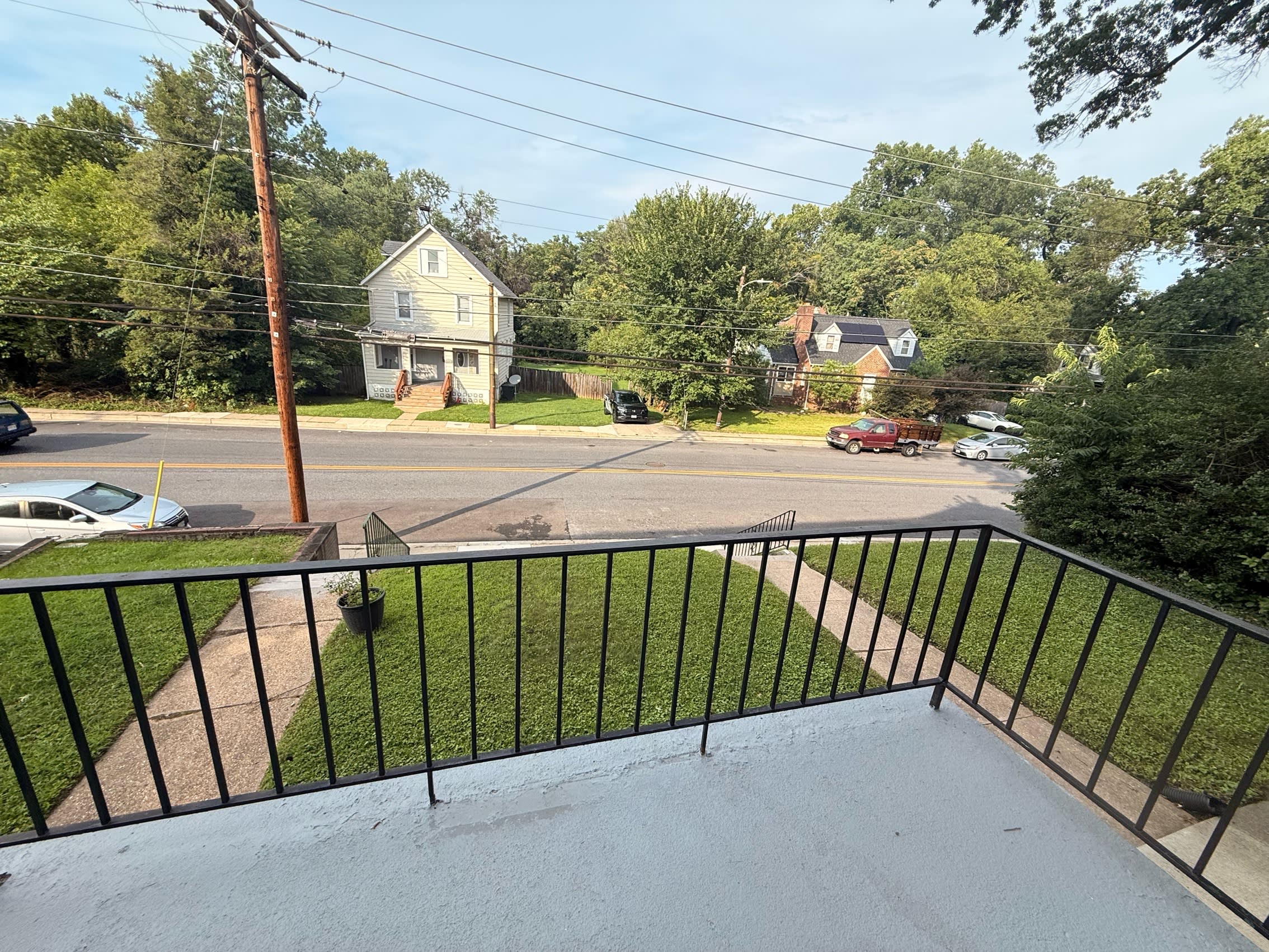 4333 Hamilton Ave 2 – photo 2