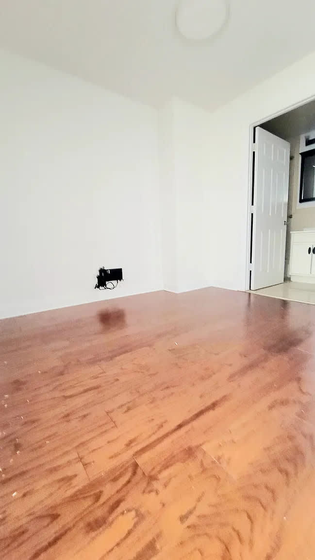 251 E 111th St Apt 25A – photo 4