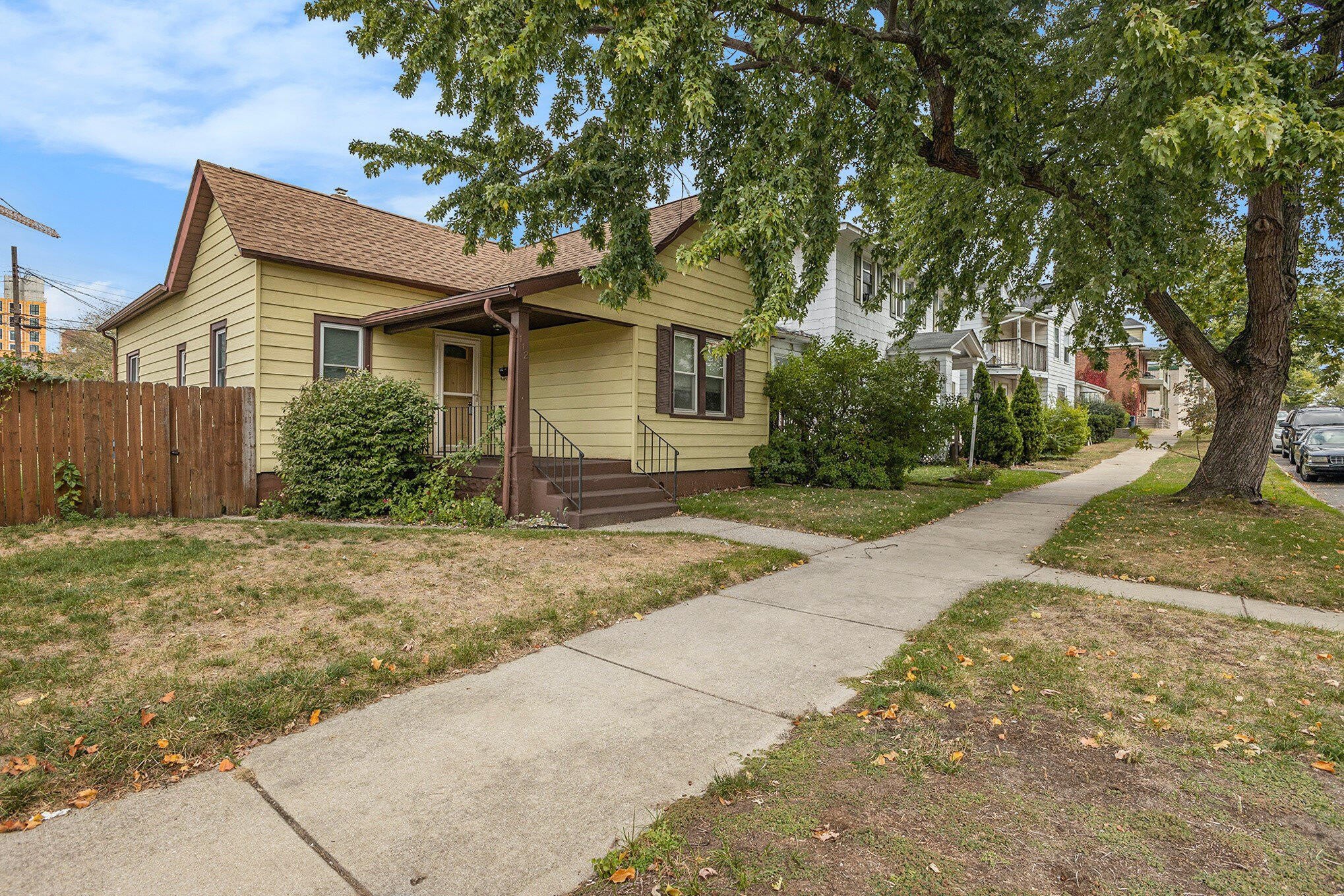 112 E Warren Street – photo 2