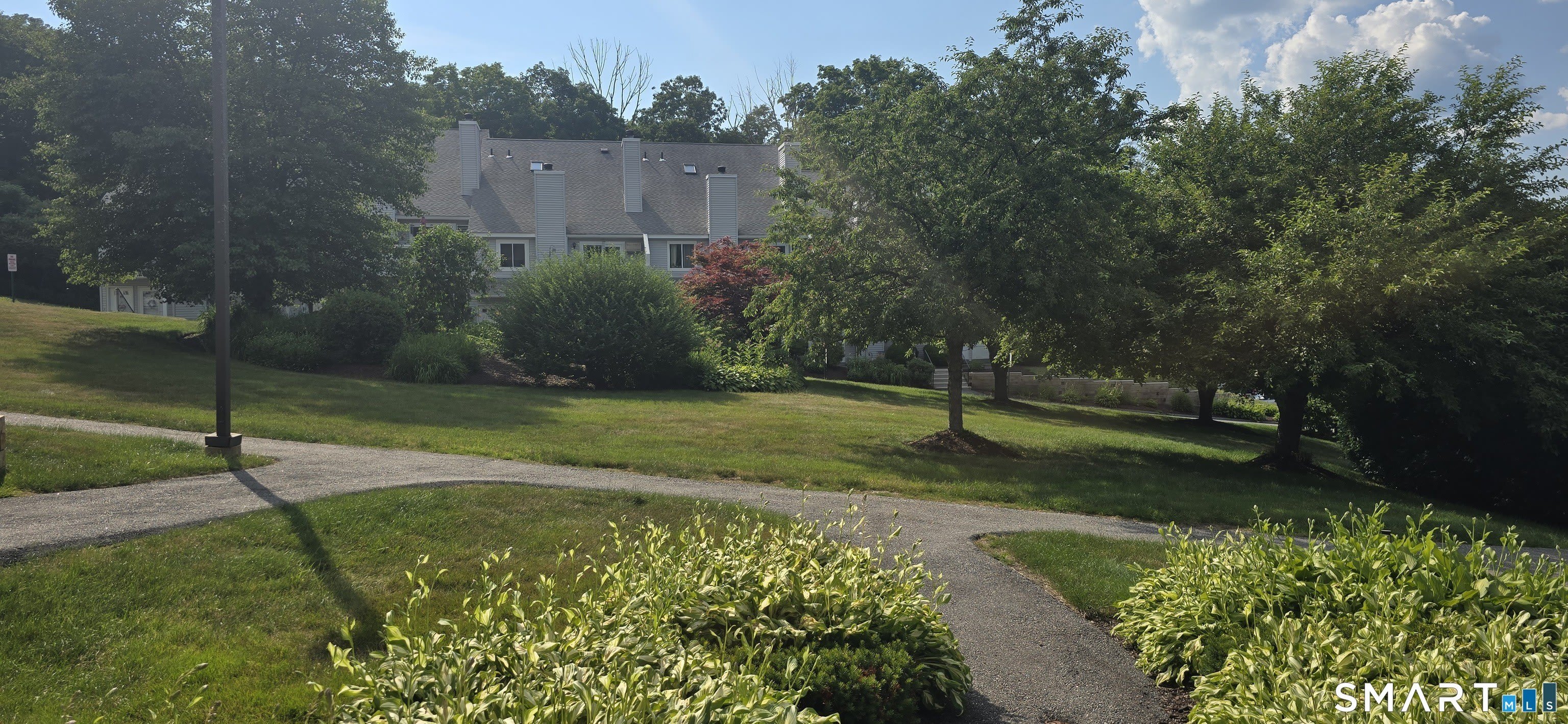 187 Lovers Lane – photo 2