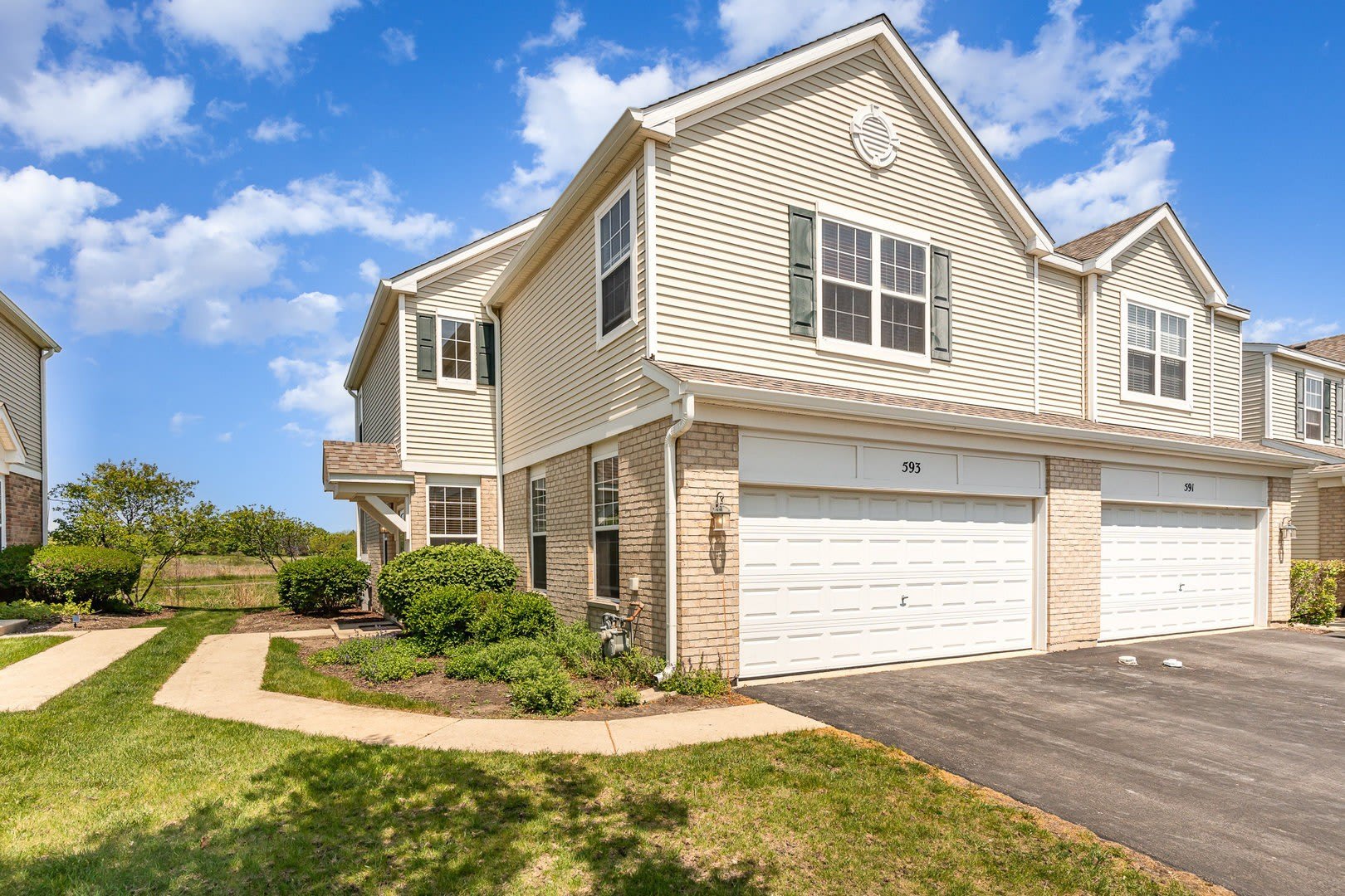 593 Springbrook Trail – photo 1