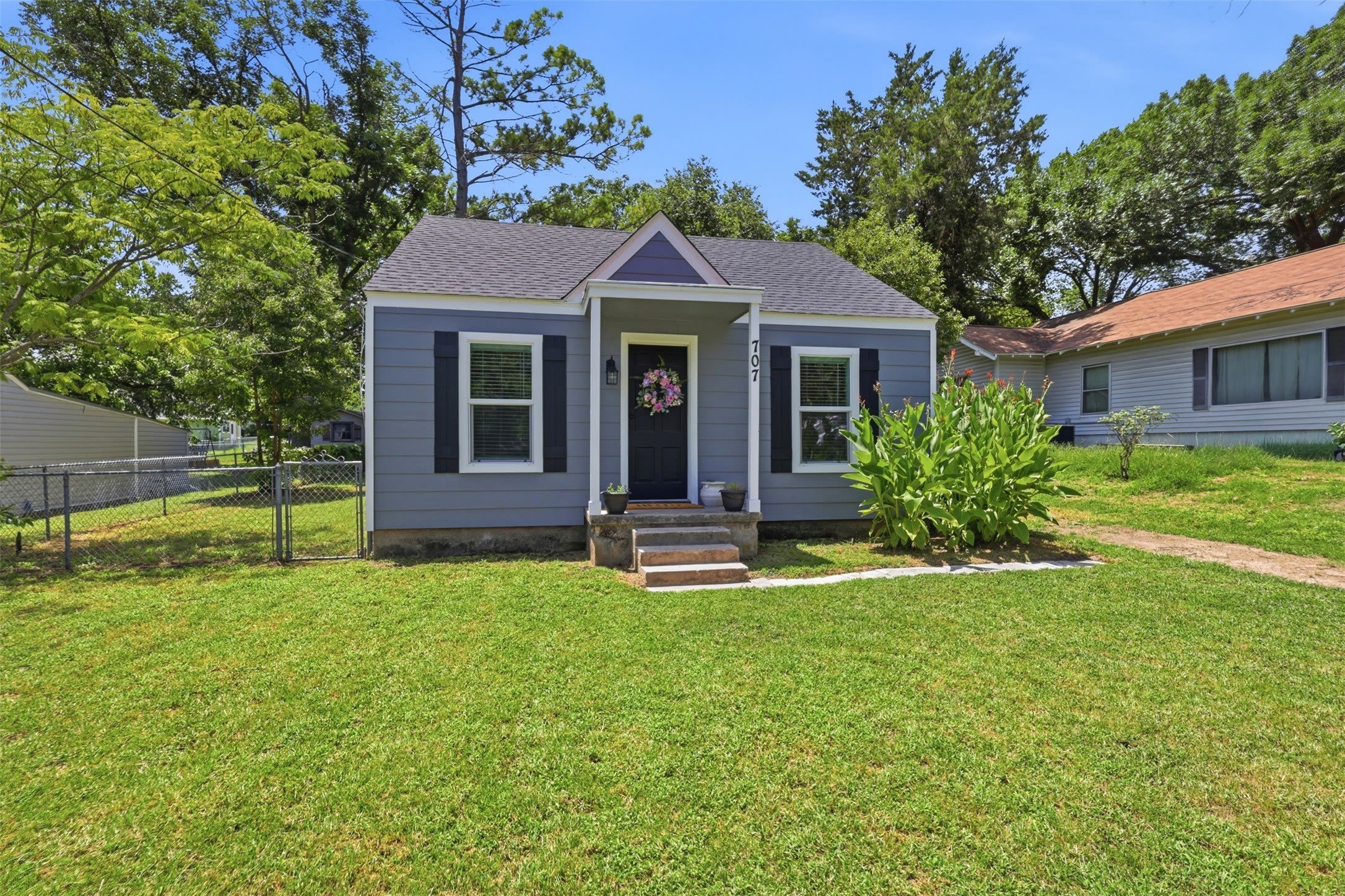 707 W Water Street – photo 4