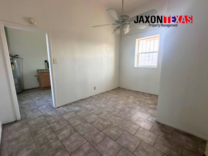 920 South Stanton Street – photo 4