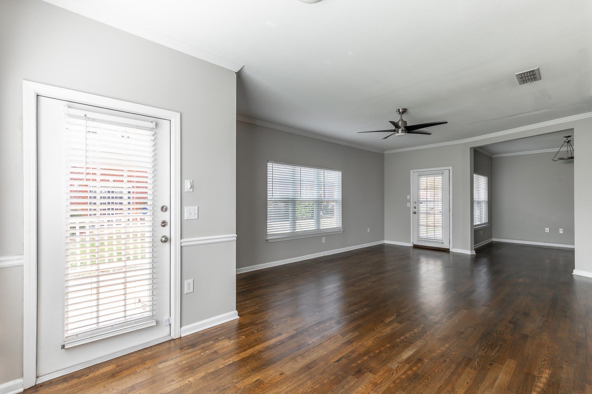 6105 Regency Court – photo 5
