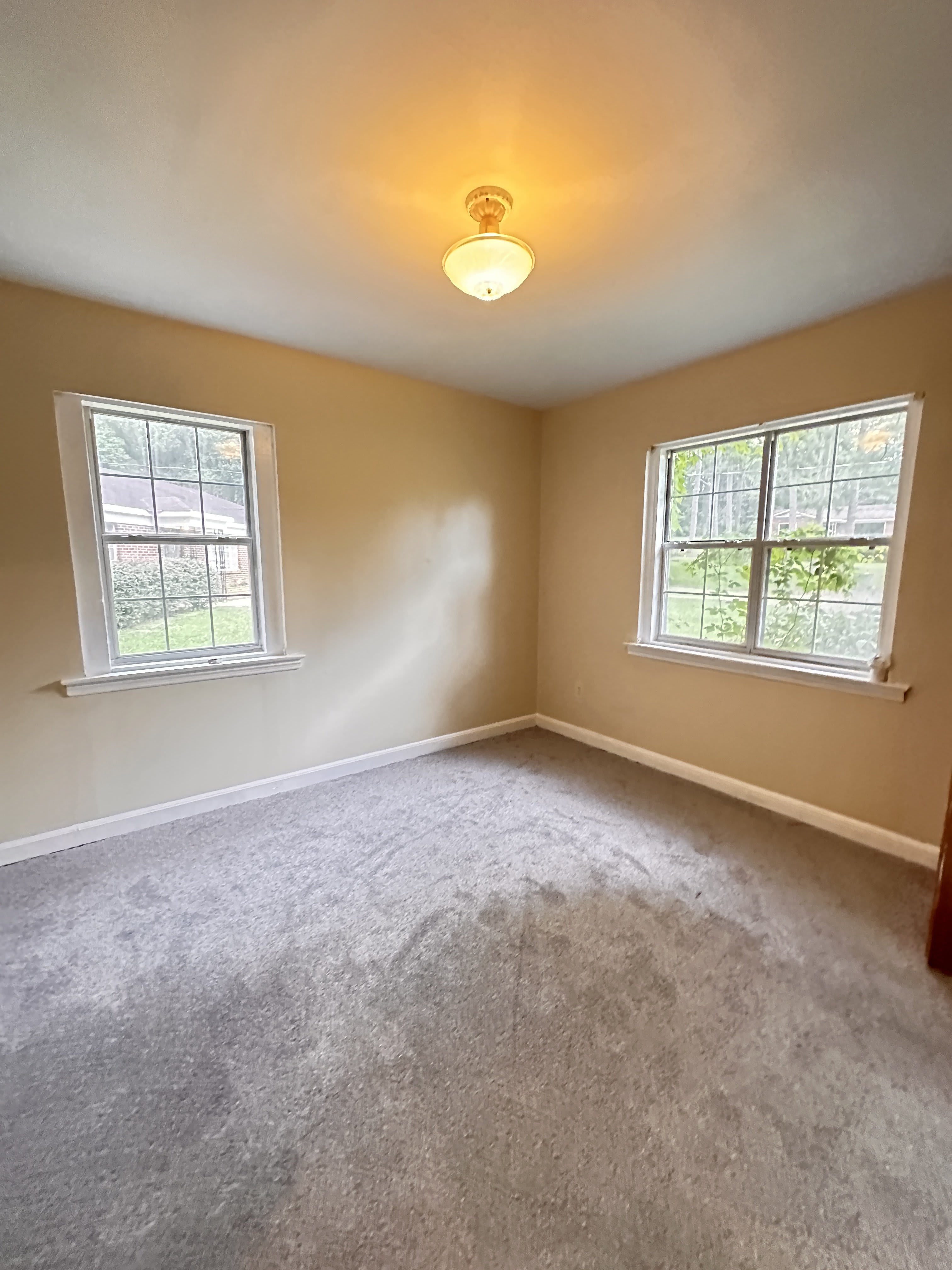 55 Holliday Dr – photo 3