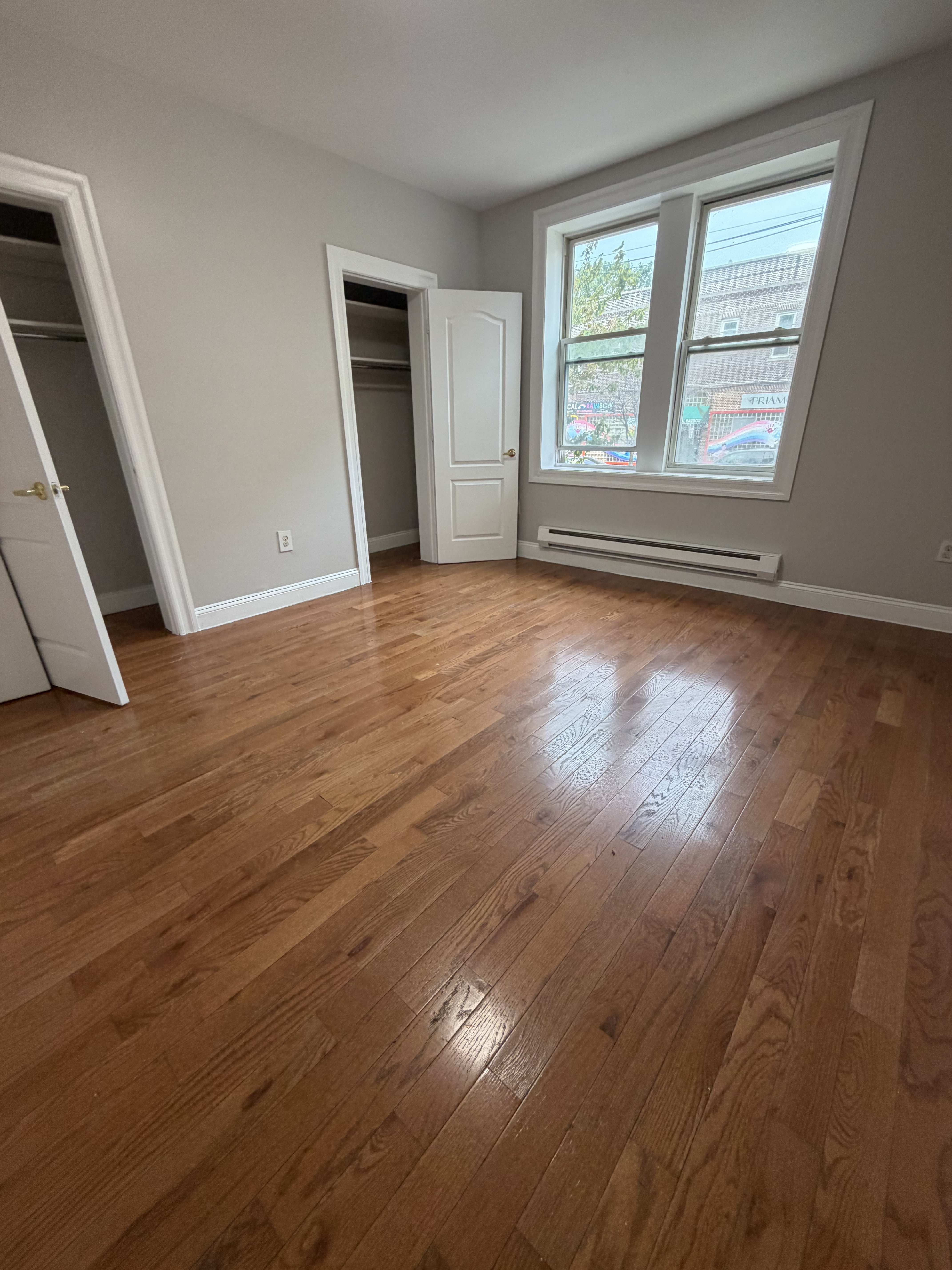 6611 Broadway – photo 4
