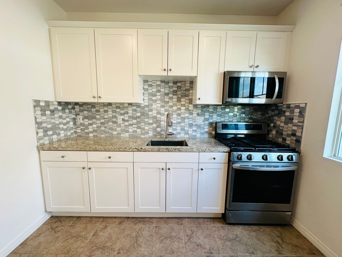 26338 Valencia Way – photo 4