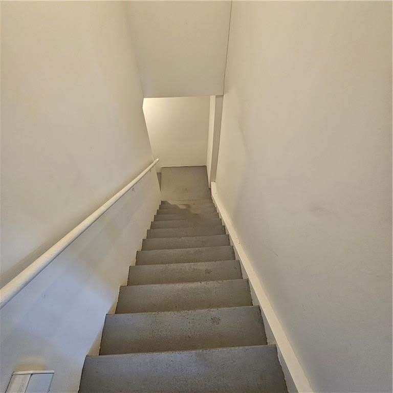 623 Avenue H – photo 5