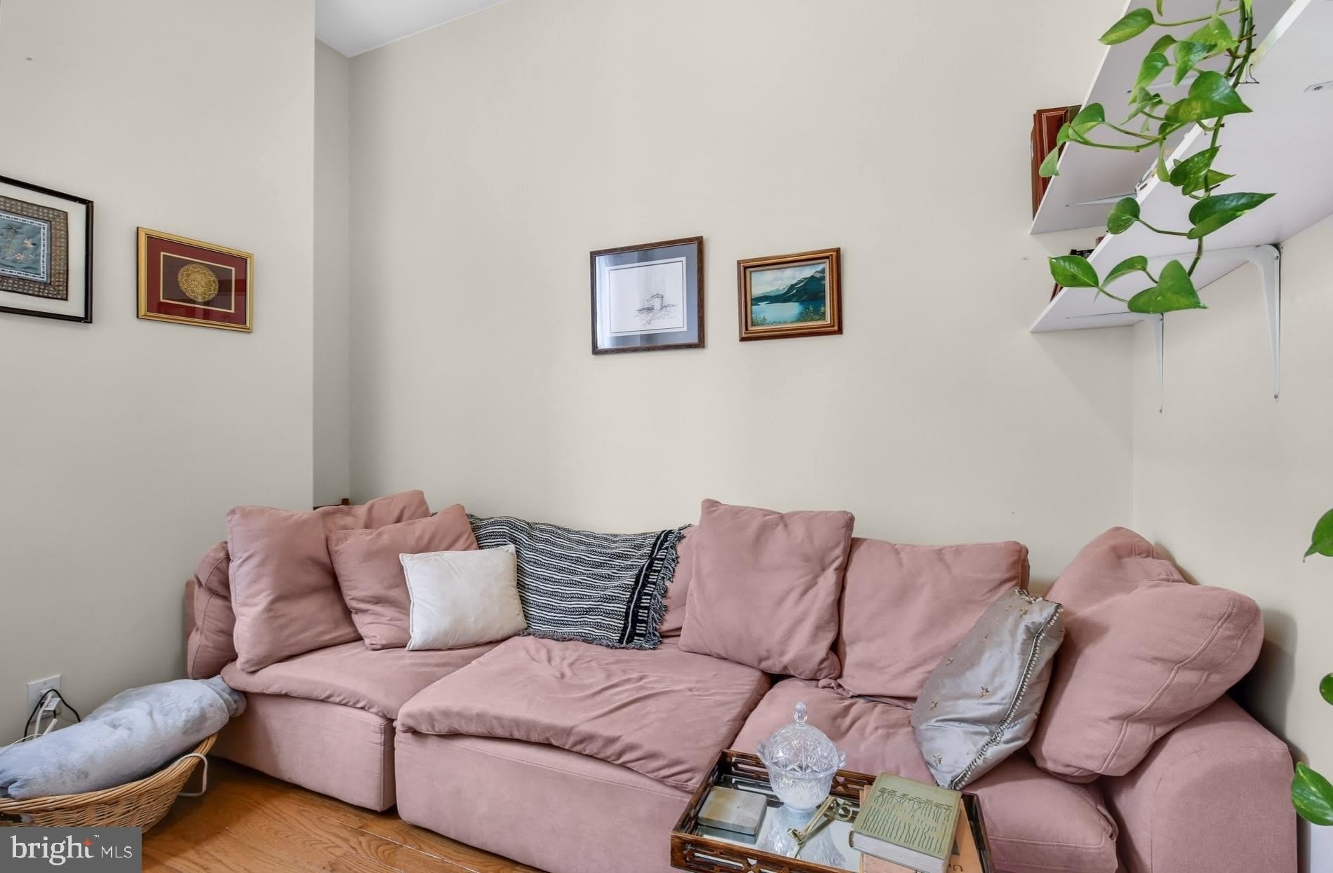3017 W GIRARD Avenue – photo 5