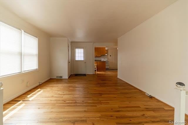4335 Territorial Road – photo 5