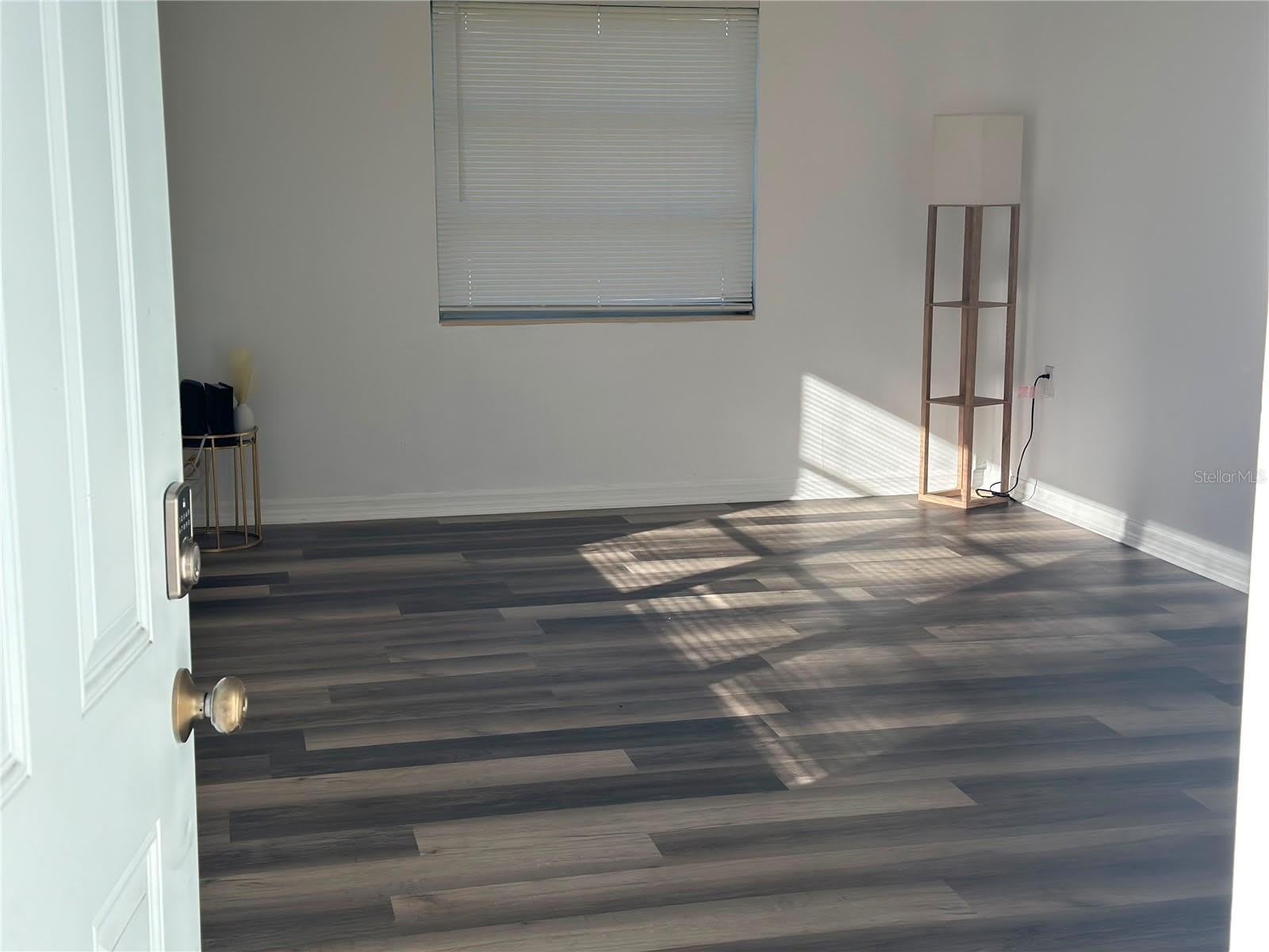 6 N Washington Street – photo 4