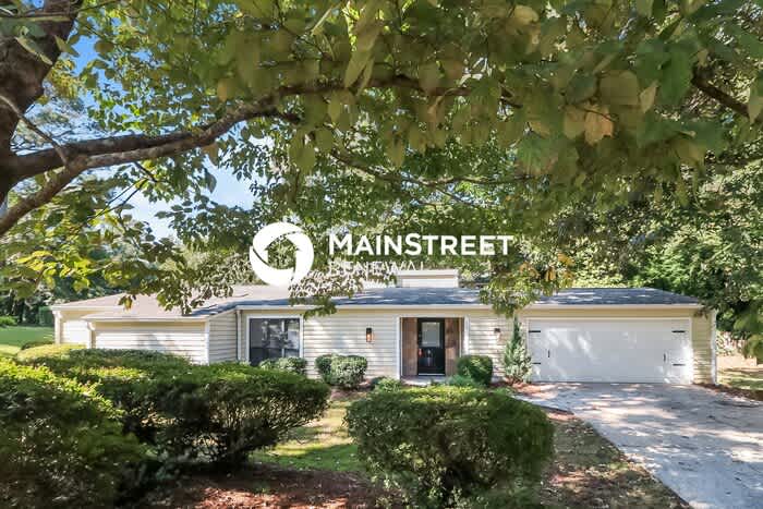 2223 North Woods Court – photo 2