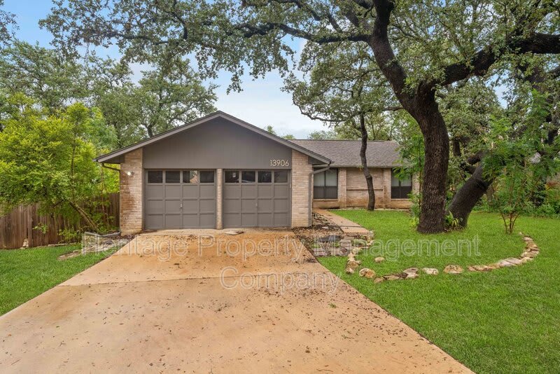 13906 North Hills Village Drive – photo 1