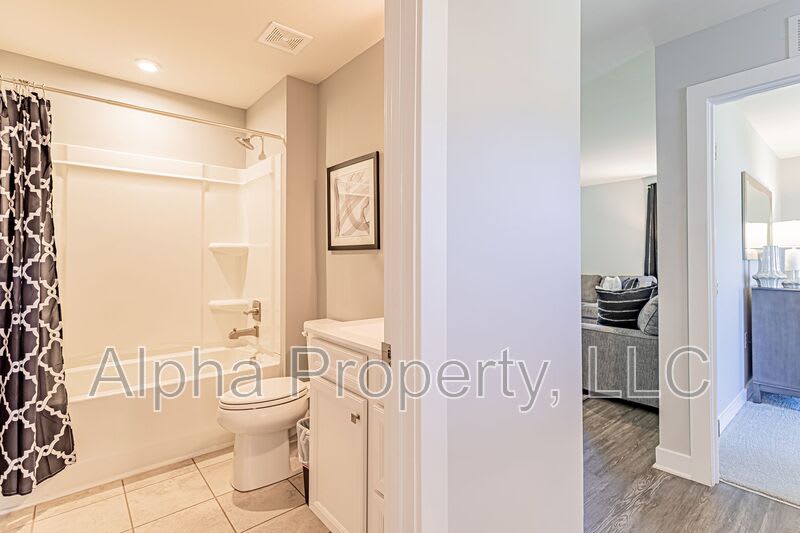 505 Olivia Springs Dr – photo 5