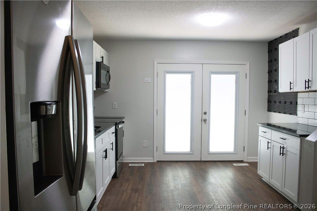 5839 Rivercroft Road – photo 4