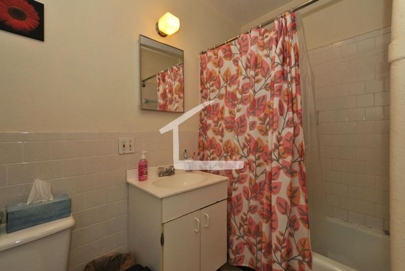 NIce 4 bed in Washington Square – photo 5