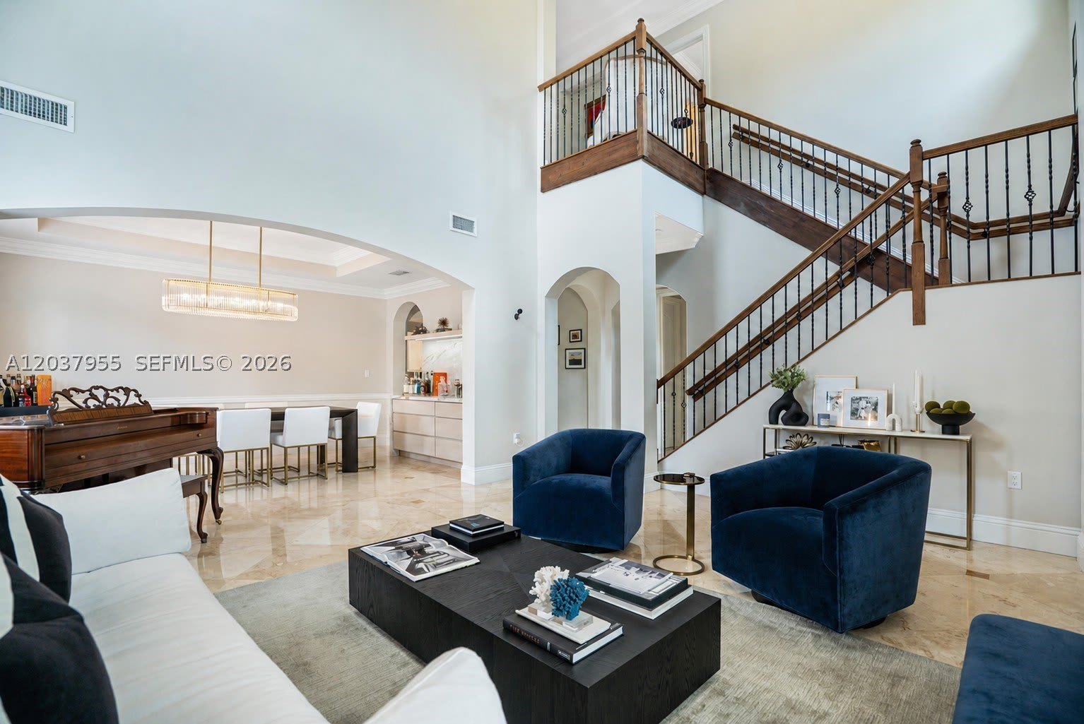 8919 NE 10th Ave – photo 2