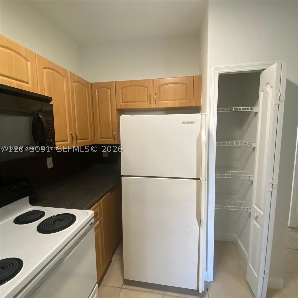 1660 SE 29th St – photo 3