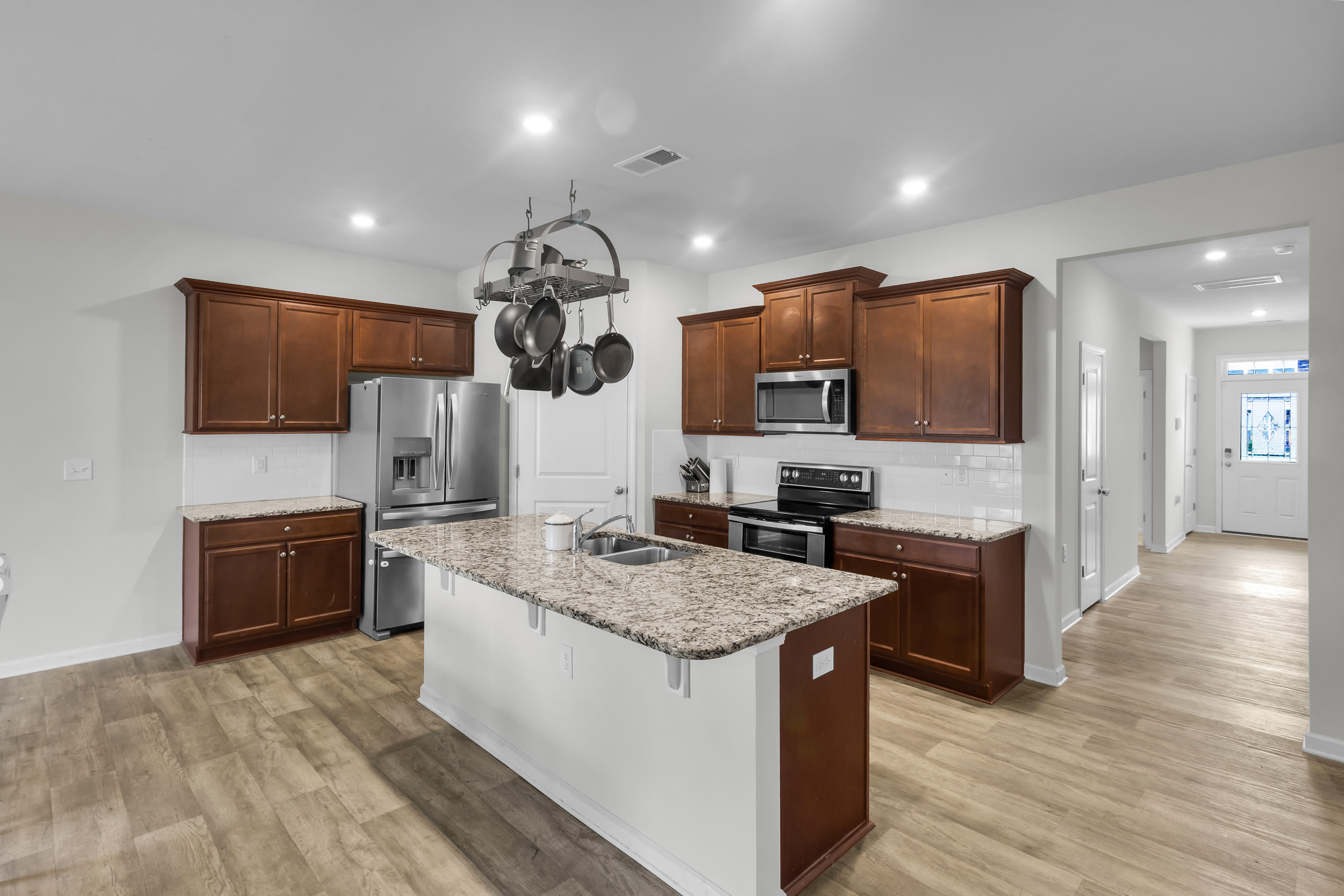 316 Isabelle Street – photo 5