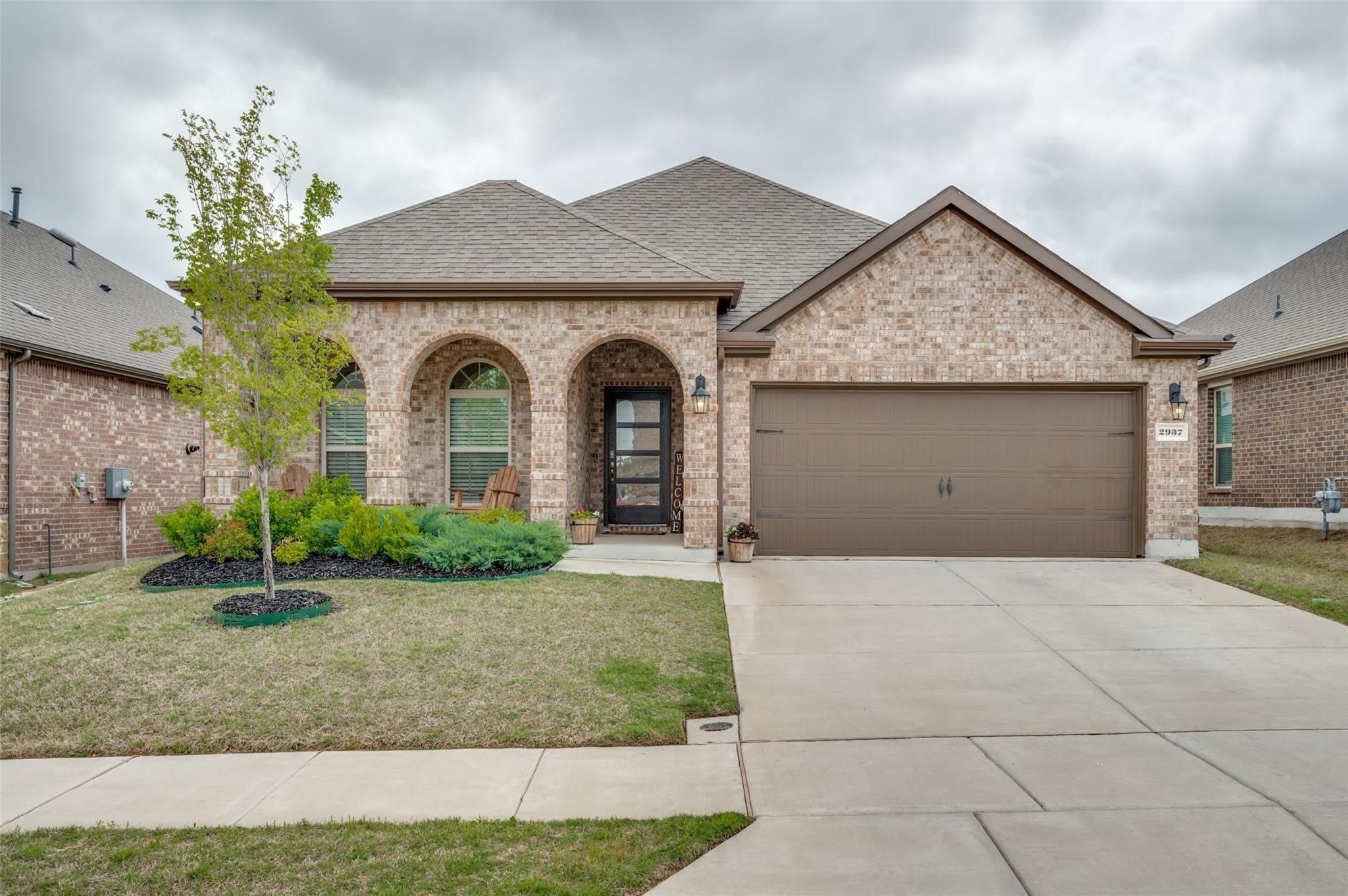 2937 Log Cabin Drive – photo 1