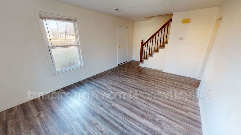 803 Davenport Road – photo 2