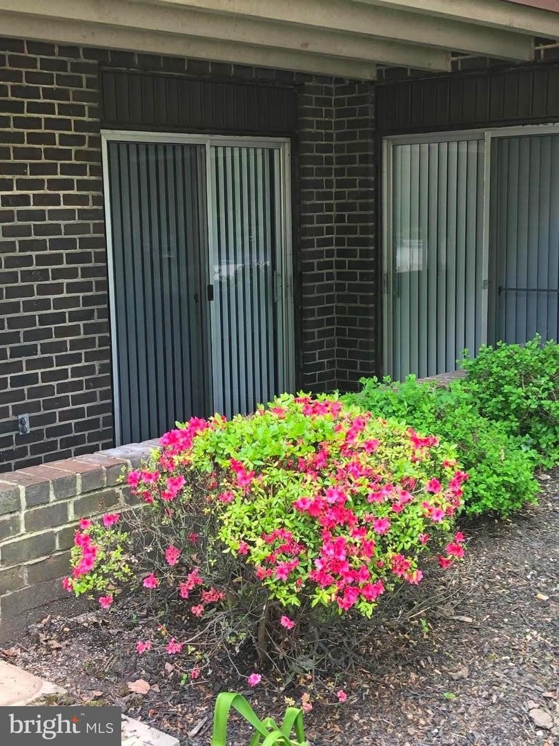 29 STONEHENGE CIR #1 – photo 3