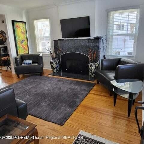 303 Evergreen Avenue – photo 4