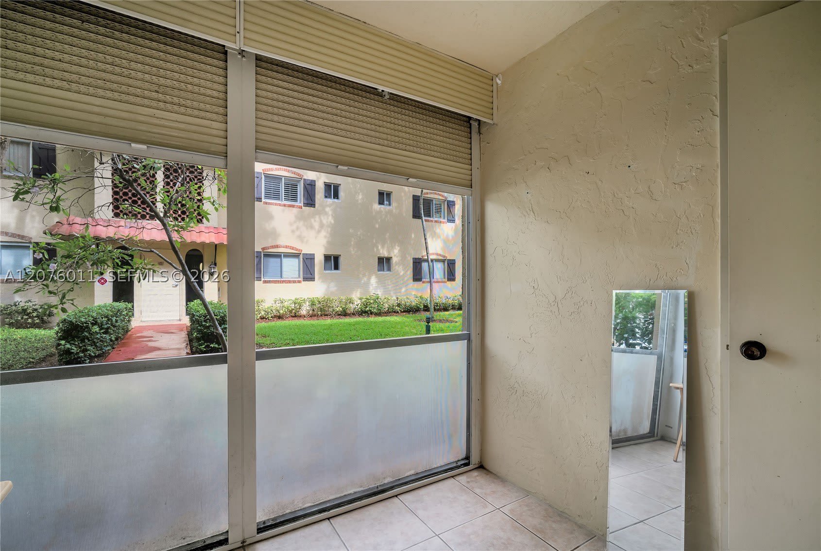 257 S Cypress Rd – photo 4