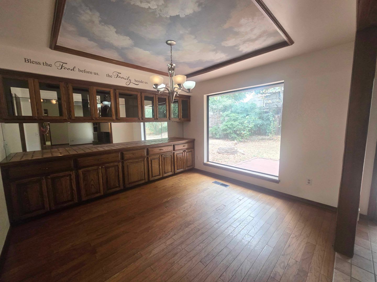 Perfect home for anyone that needs ample space! – photo 5