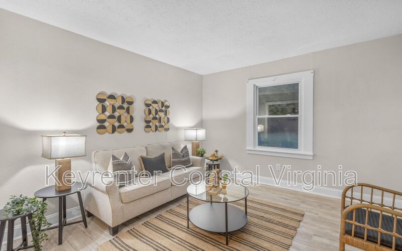 509 Ryland St. – photo 5